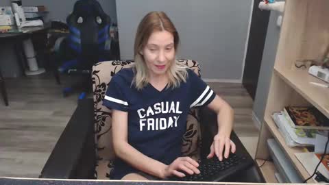Snapshot of hanna_ha chatting on 02/14/25, 07:44 hanna_ha online show from 02/14/25, 07:44