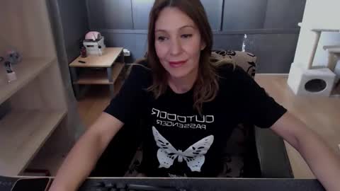 Snapshot of hanna_ha chatting on 05/29/26, 10:57 hanna_ha online show from 05/29/26, 10:57