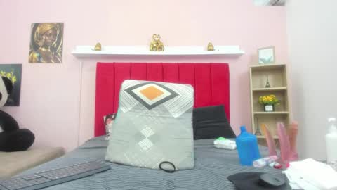 hanna_hornyx20 online show from 10/11/25, 01:16