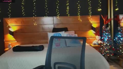 Snapshot of hanna_kimura chatting on 12/03/25, 07:45 Hanna online show from 12/03/25, 07:45