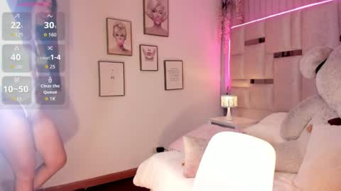Hanna Klover online show from 04/26/26, 03:26