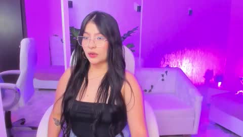 Hanna online show from 03/17/26, 01:43