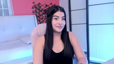 Snapshot of hanna_lee4 chatting on 04/02/26, 04:04 Hanna online show from 04/02/26, 04:04