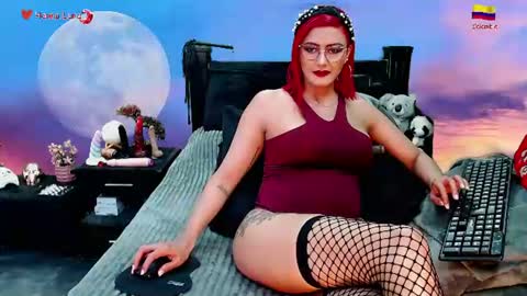 Snapshot of hanna_luna chatting on 07/12/26, 07:43 Hanna online show from 07/12/26, 07:43