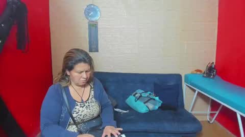Snapshot of hanna_mature01 chatting on 09/10/25, 12:21 Hanna online show from 09/10/25, 12:21