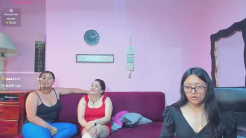 Snapshot of hanna_mature01 chatting on 10/17/25, 04:09 Hanna online show from 10/17/25, 04:09