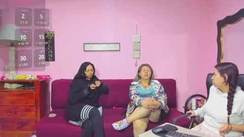 Hanna online show from 11/20/25, 02:01