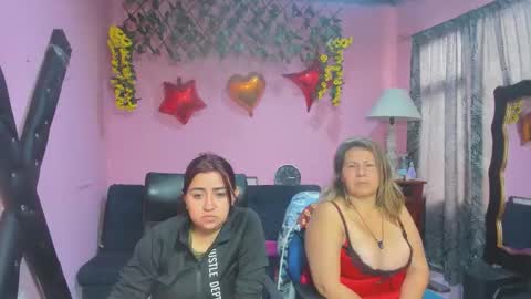 Snapshot of hanna_mature01 chatting on 02/17/26, 03:08 Hanna online show from 02/17/26, 03:08