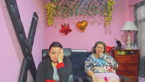 Snapshot of hanna_mature01 chatting on 02/19/26, 12:56 Hanna online show from 02/19/26, 12:56