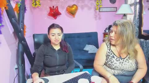 Snapshot of hanna_mature01 chatting on 02/28/26, 11:55 Hanna online show from 02/28/26, 11:55