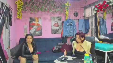 Snapshot of hanna_mature01 chatting on 05/16/26, 12:15 Hanna online show from 05/16/26, 12:15