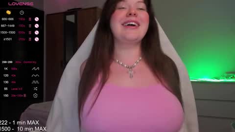 hanna montanas online show from 11/30/25, 12:53