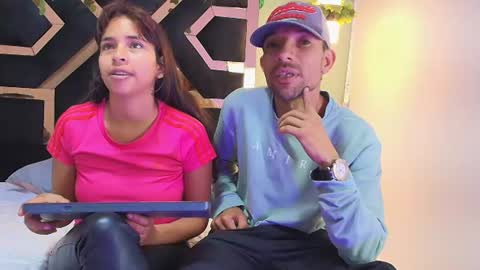 Snapshot of hanna_sebas chatting on 06/25/26, 12:31 HANNA Y SEBAS online show from 06/25/26, 12:31