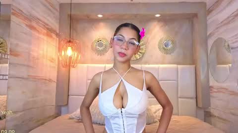 hanna_vic online show from 04/22/26, 09:38