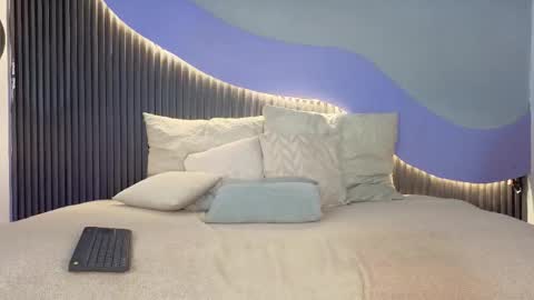 Akane Tendo online show from 02/09/26, 05:11