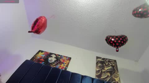 Hanna online show from 11/21/25, 01:21