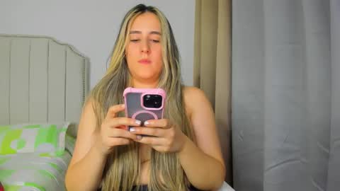 Hanna online show from 04/22/26, 12:46