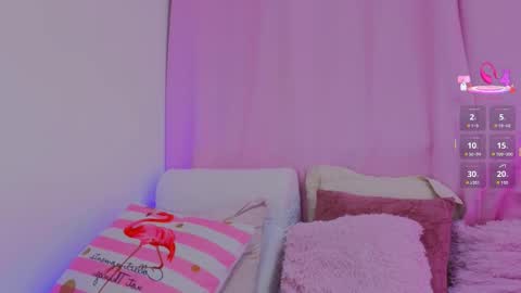 HannaB  online show from 10/07/25, 05:15