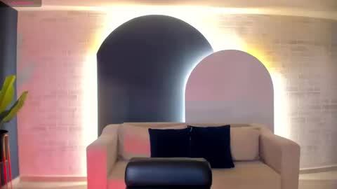 Snapshot of hannaconnor_ chatting on 09/11/25, 03:39 Hanna Connor online show from 09/11/25, 03:39