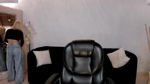 Snapshot of hannaconnor_ chatting on 05/12/26, 09:12 Hanna Connor online show from 05/12/26, 09:12