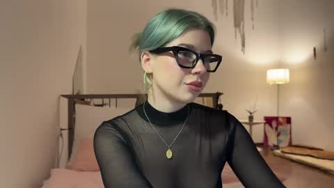 Snapshot of hannah_allin chatting on 02/24/25, 09:41 Hannah Allin online show from 02/24/25, 09:41