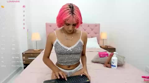 Hannah online show from 03/08/26, 07:39