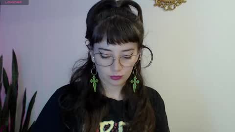 HannahHexx online show from 04/22/26, 03:09