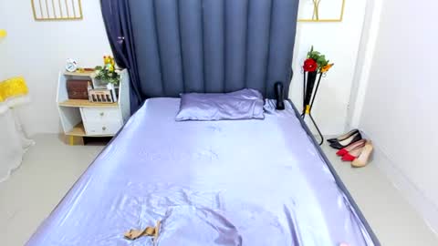 hannah_louissex online show from 06/21/26, 10:56