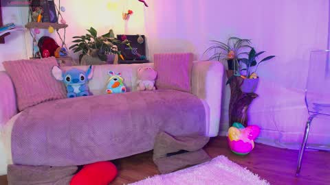 hannah_lovee online show from 04/05/26, 03:58