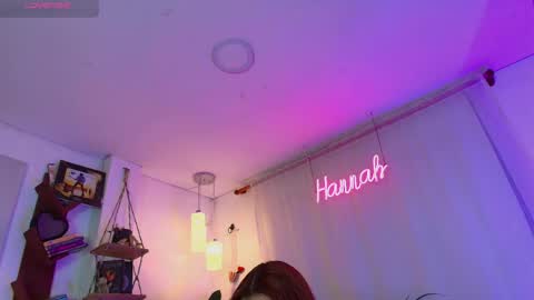 hannah_lovee online show from 04/19/26, 03:17