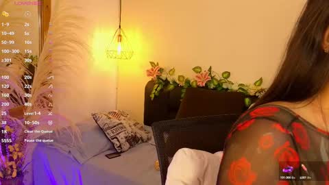 Hannah Williams online show from 09/15/25, 07:03