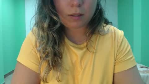 hannahevans2 online show from 04/22/26, 02:36