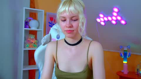 Hannah online show from 06/07/26, 06:11