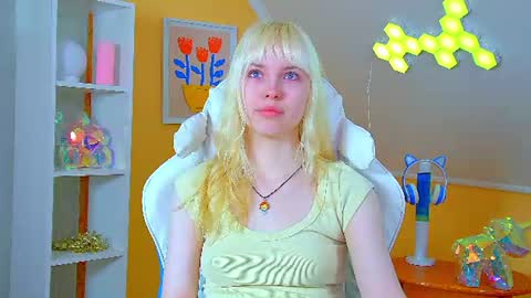 Hannah online show from 07/19/26, 06:17