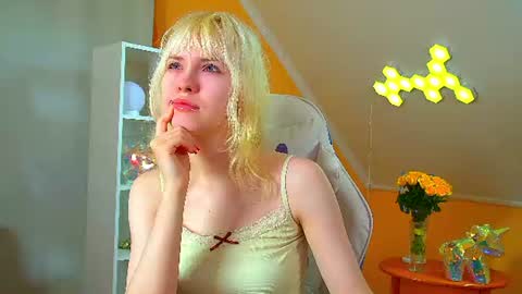 Hannah online show from 07/22/26, 06:16