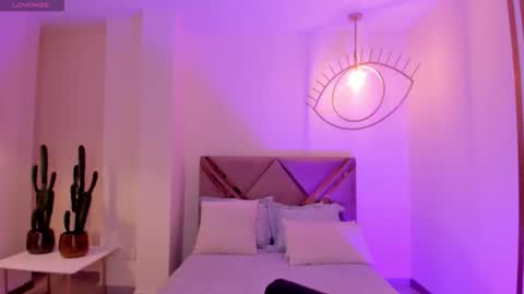 Snapshot of hannahjamesx chatting on 10/03/25, 06:49 HANNAH J online show from 10/03/25, 06:49