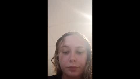Snapshot of hannahniccole2003 chatting on 06/01/26, 07:37 hannahniccole2003 online show from 06/01/26, 07:37