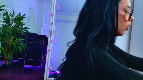 Snapshot of hannahpiercee chatting on 03/02/26, 07:15 Hannah online show from 03/02/26, 07:15