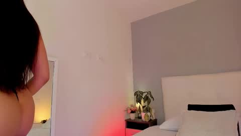 hannamartinnez online show from 10/10/25, 04:39