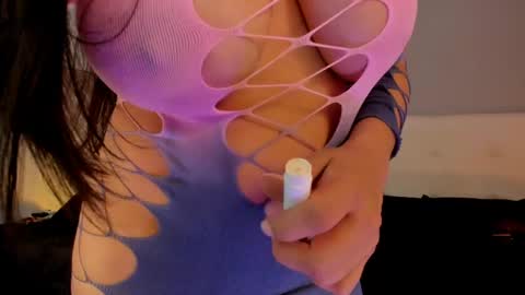 hannamartinnez online show from 04/21/26, 11:16