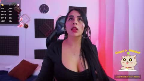 Hanna  online show from 12/17/25, 08:59