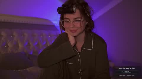 Hanna online show from 11/09/25, 06:17