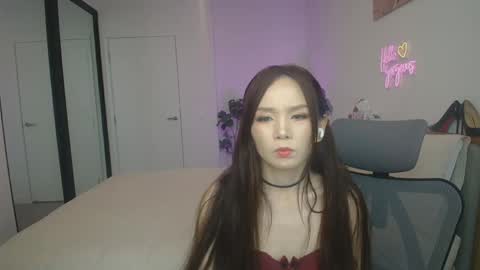 HannaVibe online show from 05/03/26, 01:44