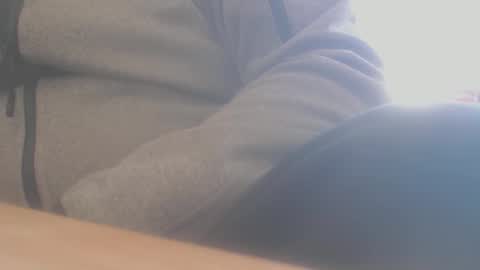 hannes_k online show from 04/21/26, 07:25