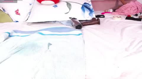 Snapshot of hannnasmith chatting on 01/08/25, 10:59 Hanna online show from 01/08/25, 10:59