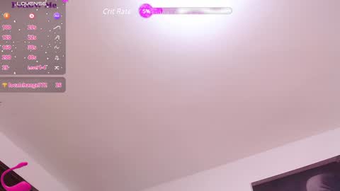 Snapshot of hannnasmith chatting on 01/10/25, 12:17 Hanna online show from 01/10/25, 12:17