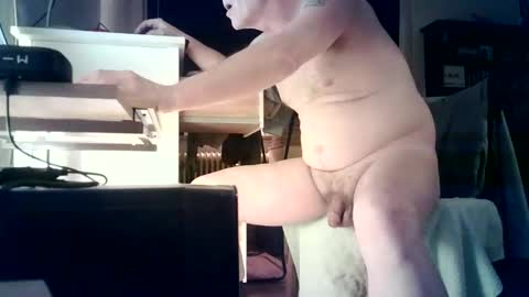 Snapshot of hannsi64 chatting on 02/16/26, 07:43 Hannsi64 online show from 02/16/26, 07:43