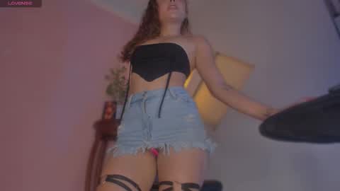 Snapshot of hanny__bunny chatting on 10/15/25, 02:22 HANNY online show from 10/15/25, 02:22