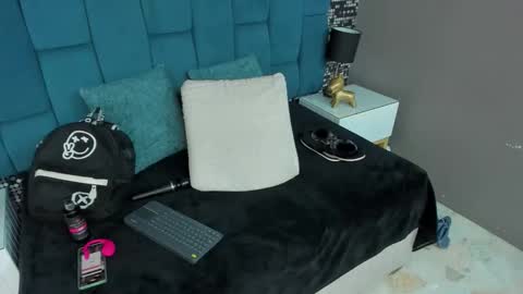 Hanny  online show from 12/16/25, 11:26