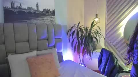 Snapshot of hanny_bliss chatting on 07/24/26, 11:30 Hanny online show from 07/24/26, 11:30